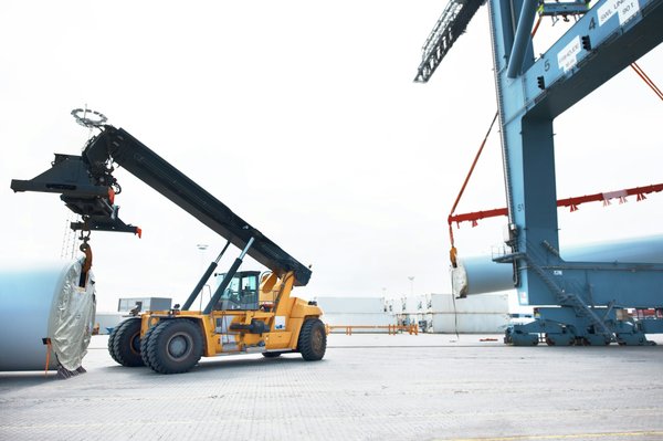 Déménagement de charge lourde : pourquoi faire appel à une société professionnelle ?